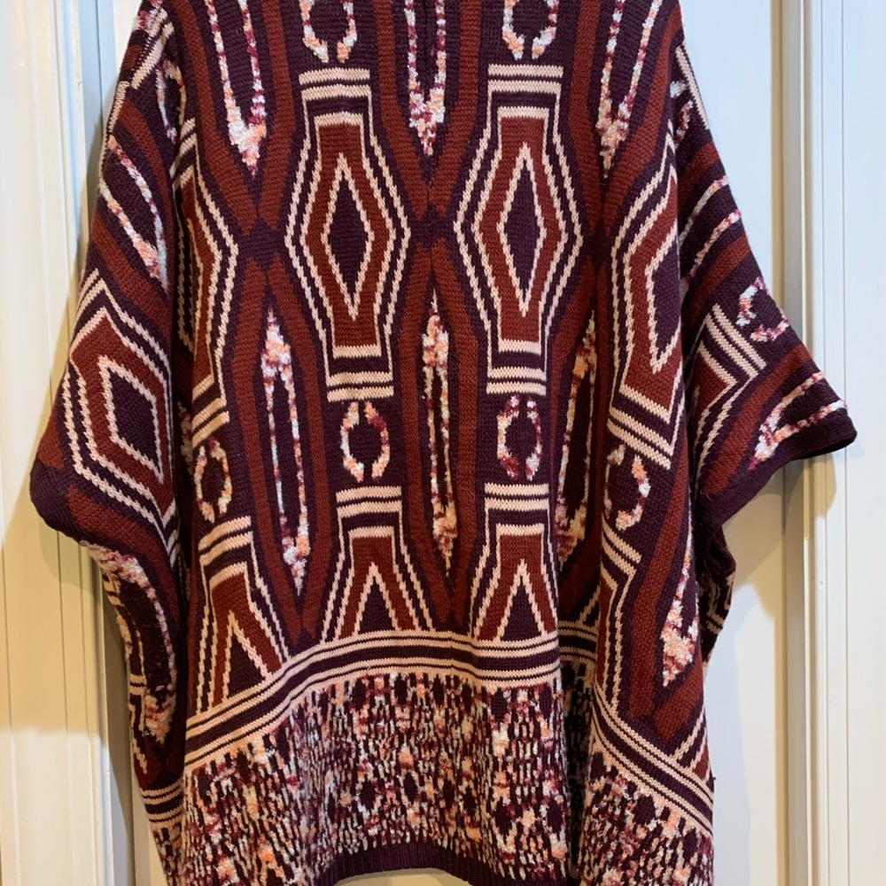 Burgundy Cardigan. - Picture 3 of 3